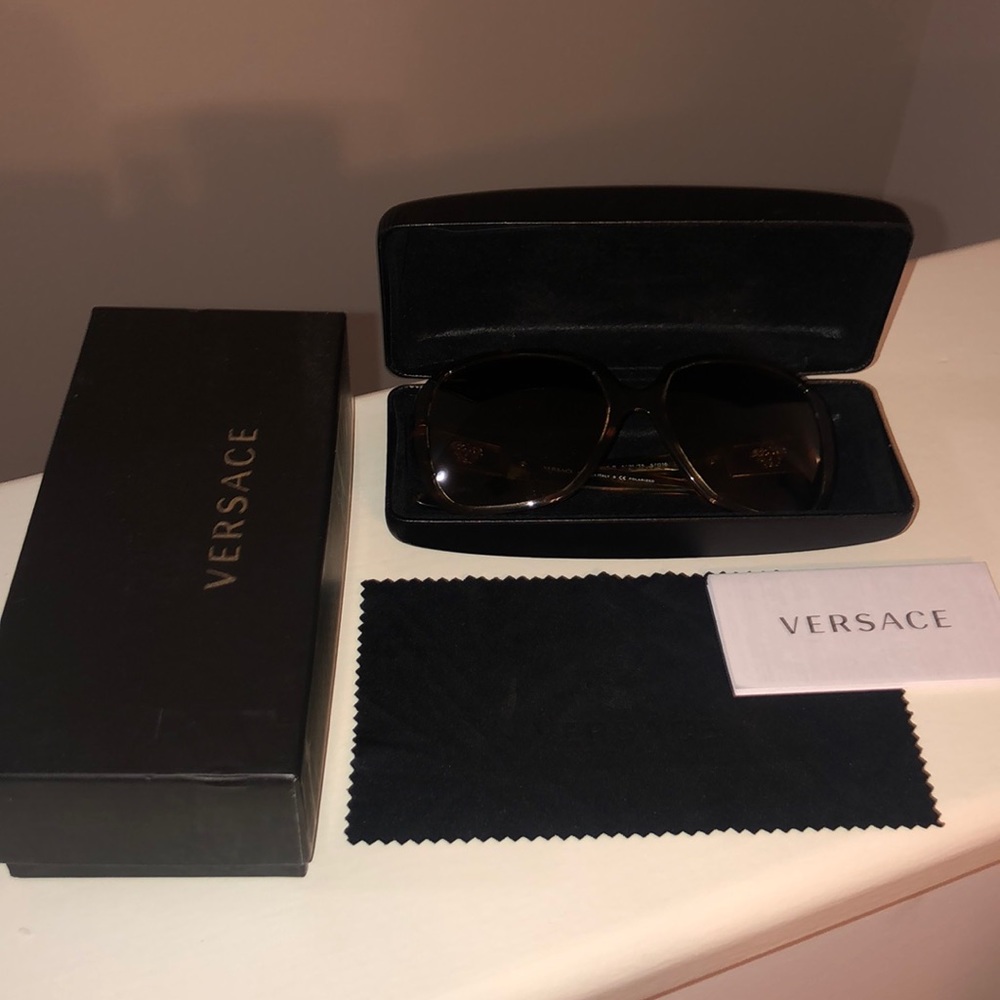 Polarized Versace Glasses